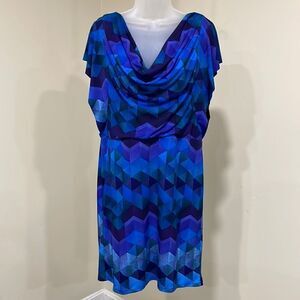 NWOT Jessica Howard Cowl Neck Dress. Size 12 L large